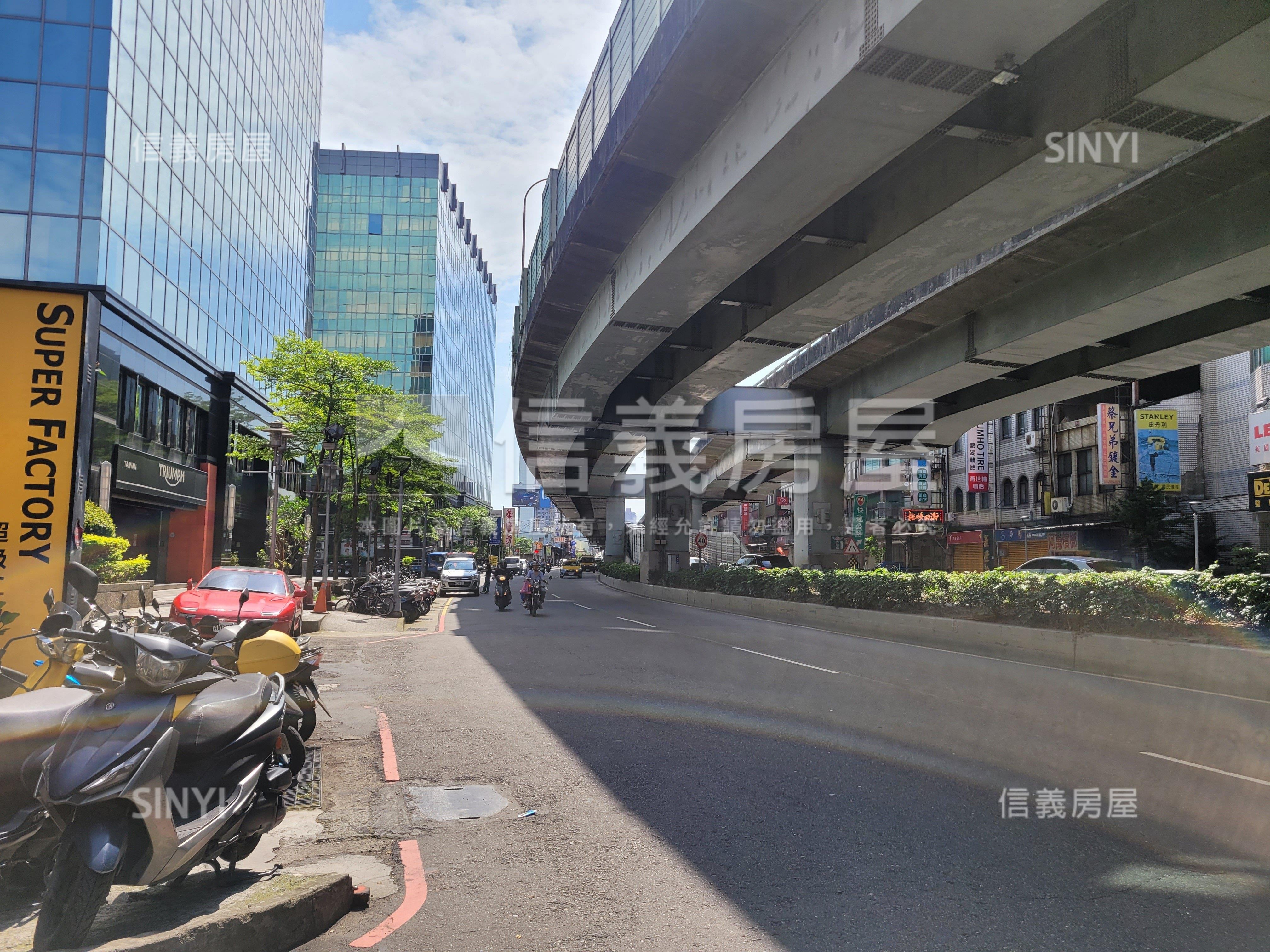 新莊１＋２樓店面房屋室內格局與周邊環境