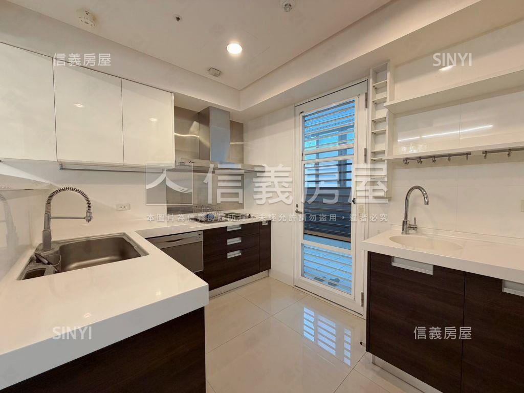 惠宇仰森大三房雙平車位房屋室內格局與周邊環境