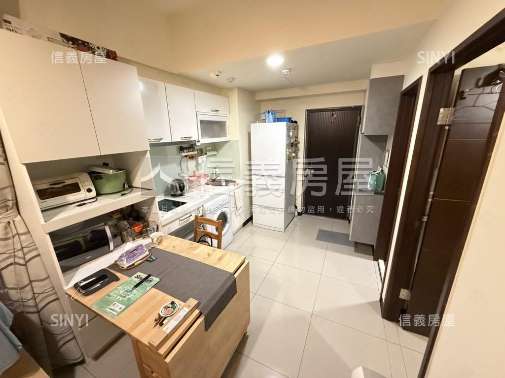 捷運安家高樓美居房屋室內格局與周邊環境