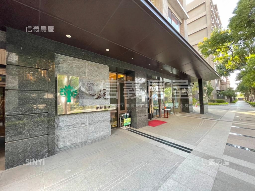 源峰寬庭兩車位三房庭院戶房屋室內格局與周邊環境