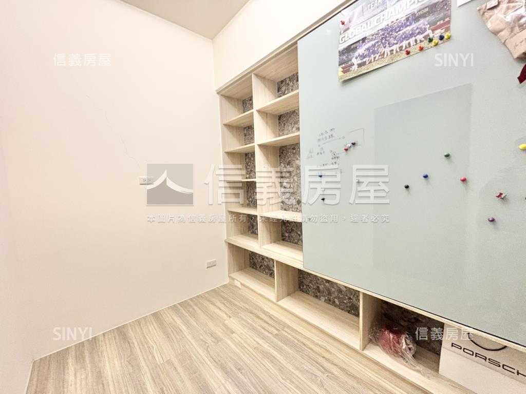 小檜溪三房車位房屋室內格局與周邊環境