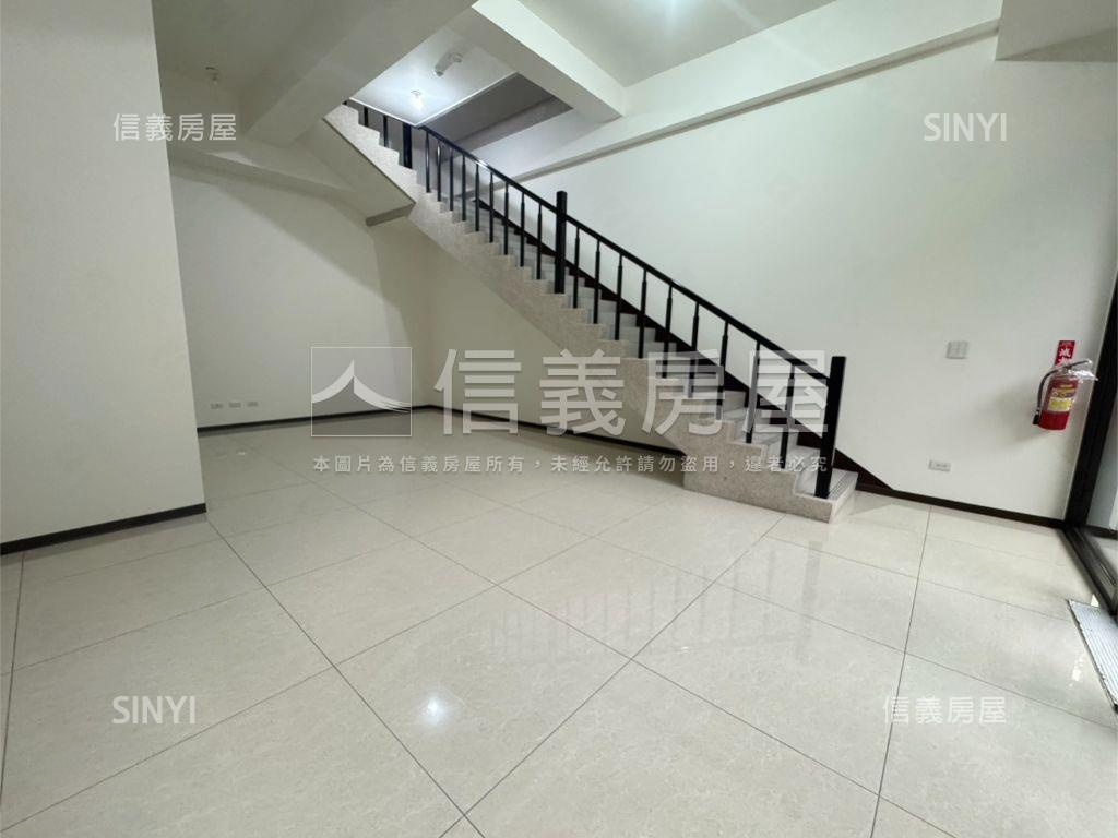 專任！松德長虹全新店面！房屋室內格局與周邊環境