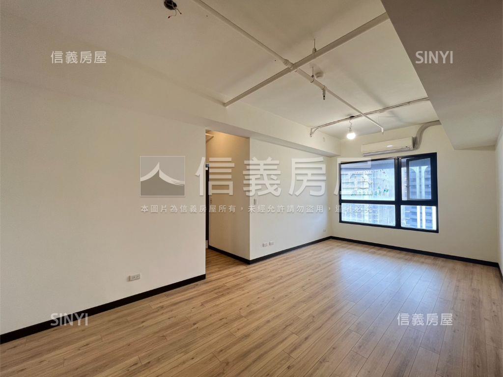 國峰苑高樓層景觀三房車位房屋室內格局與周邊環境