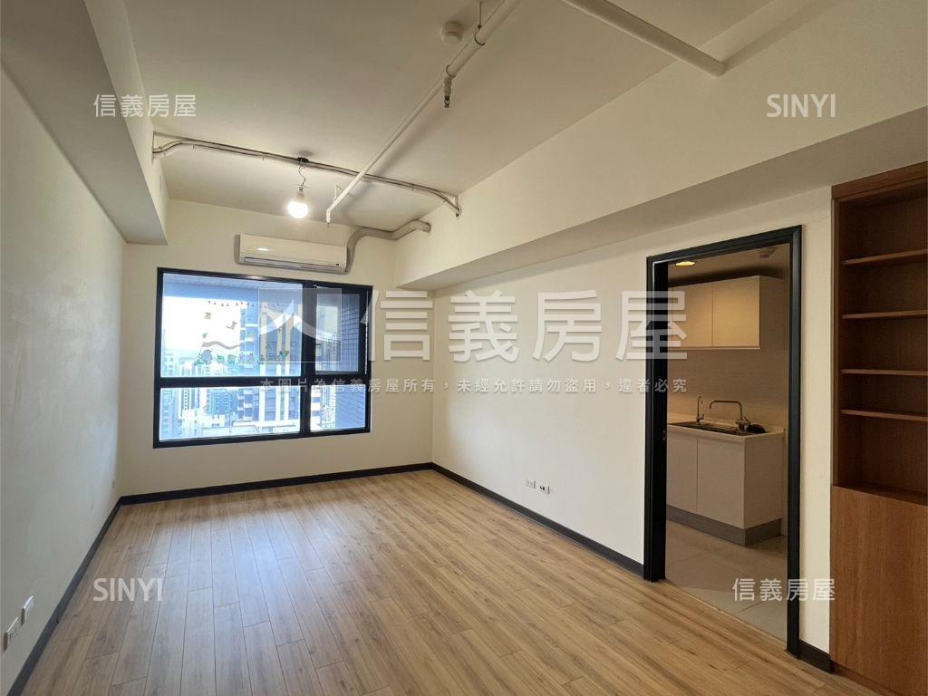 國峰苑高樓層景觀三房車位房屋室內格局與周邊環境