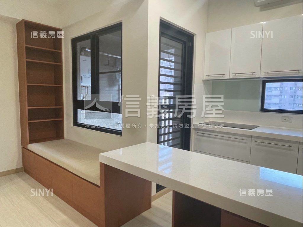 Ｍｙ鑫光燕麥色質感美屋房屋室內格局與周邊環境