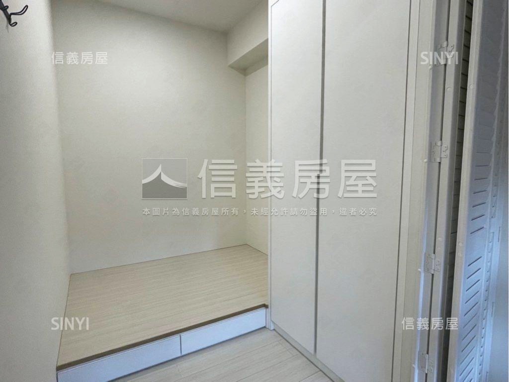 Ｍｙ鑫光燕麥色質感美屋房屋室內格局與周邊環境