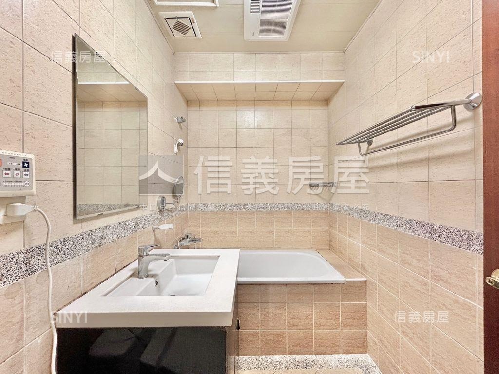 ｜成功｜典藏三房房屋室內格局與周邊環境