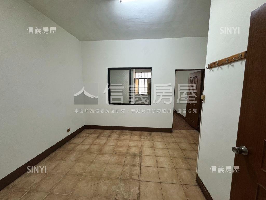 未來黃線優質學區透天金店房屋室內格局與周邊環境