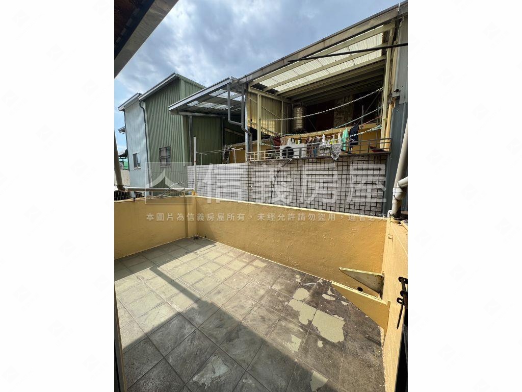 未來黃線優質學區透天金店房屋室內格局與周邊環境