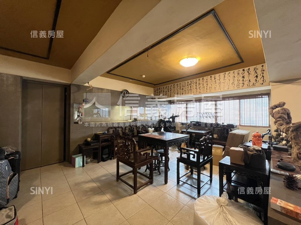 未來藍線捷運站旁大商辦房屋室內格局與周邊環境