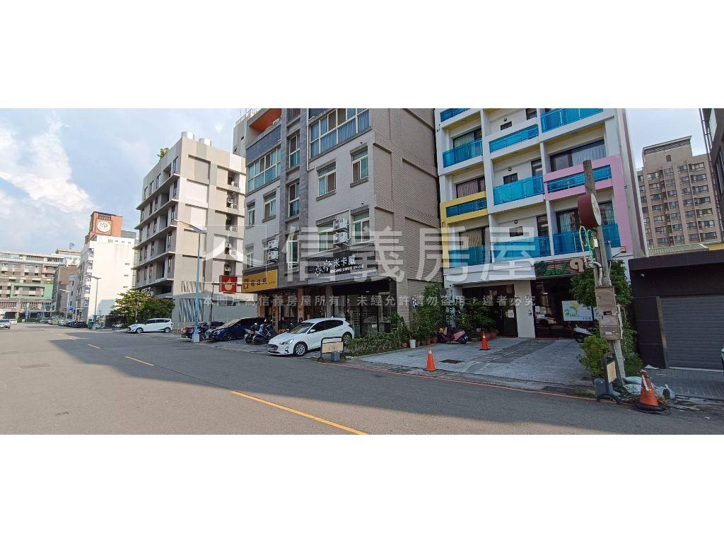 稀有釋出逢甲商圈合法商旅房屋室內格局與周邊環境