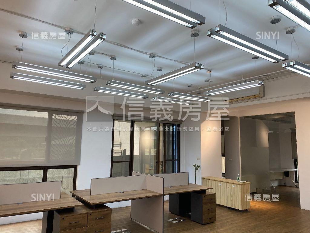 ［世界心］面中庭房屋室內格局與周邊環境