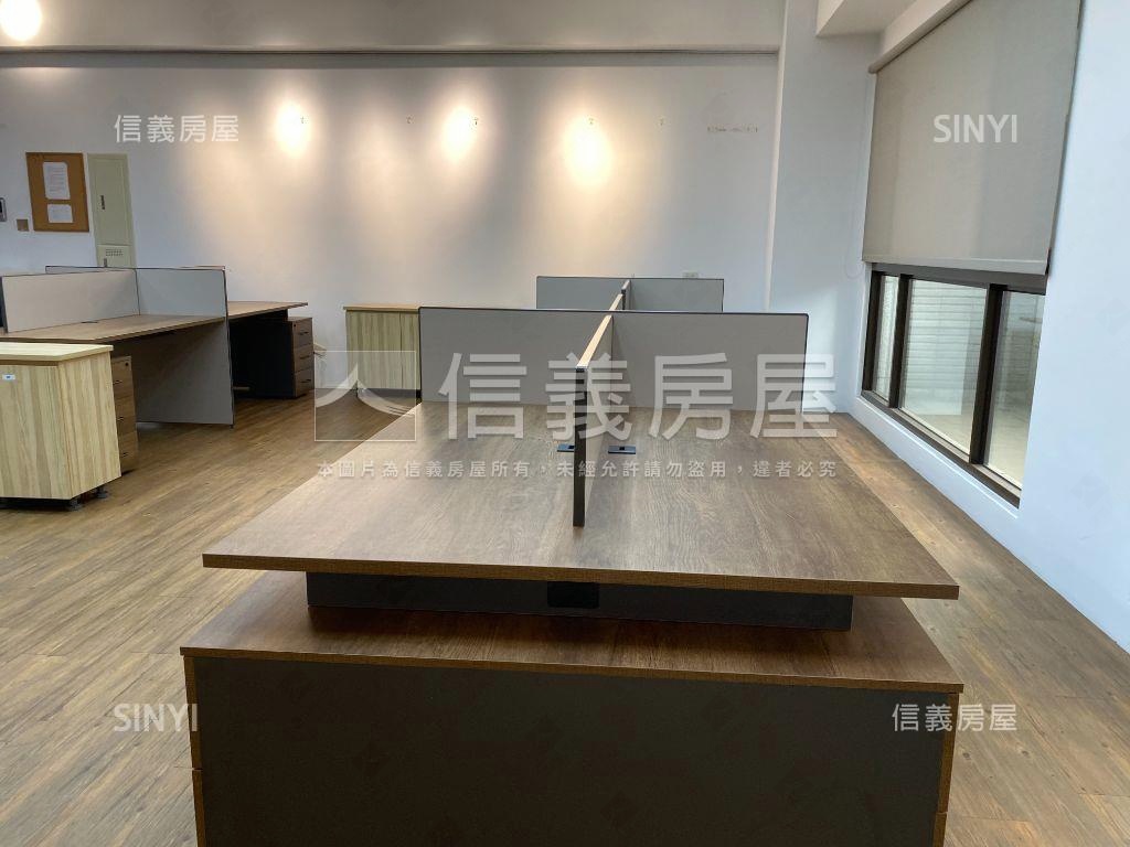 ［世界心］面中庭房屋室內格局與周邊環境
