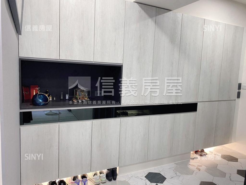 興時代採光百萬裝潢大三房房屋室內格局與周邊環境
