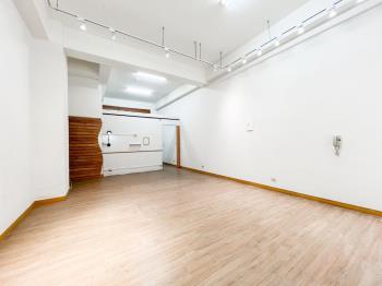 近北平黃昏市場大面寬樓店