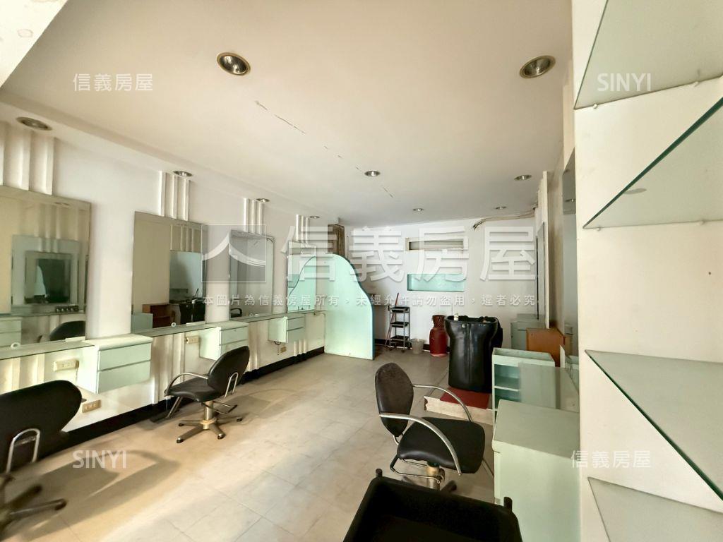 近中壢高中約九米面寬店面房屋室內格局與周邊環境