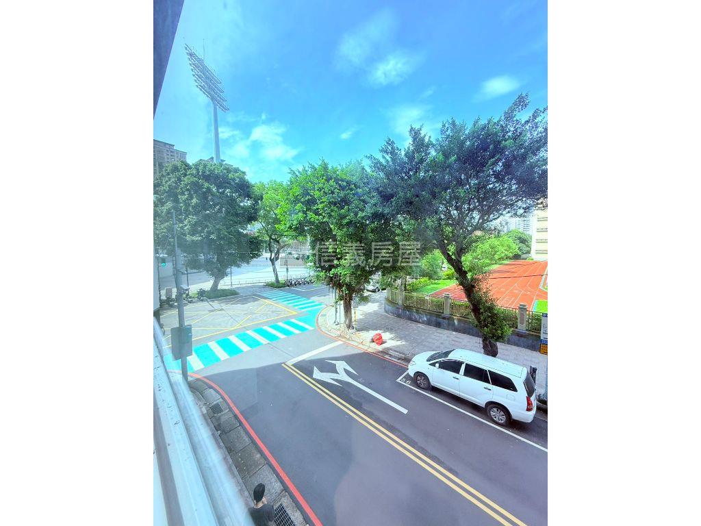★海山國小景觀★豪邸房屋室內格局與周邊環境