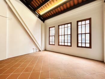 大稻埕．歷史建築公寓二樓