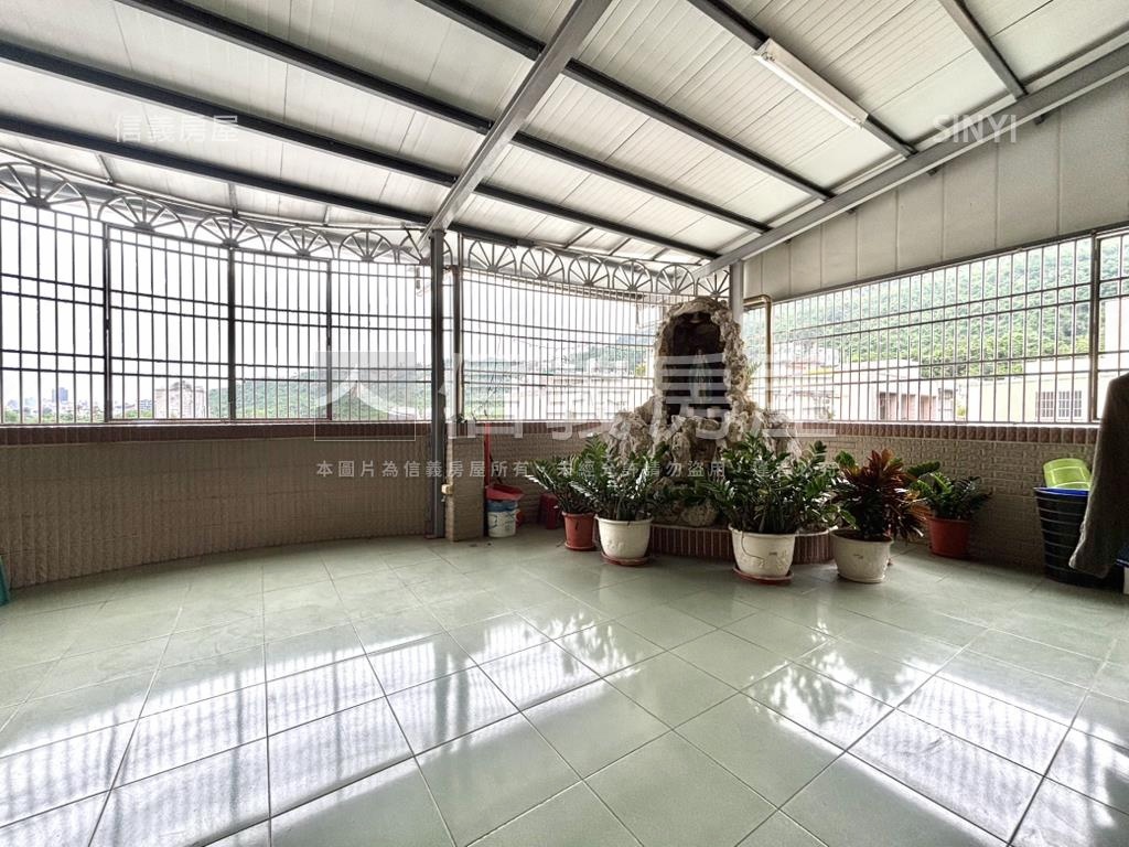 近美術館大地坪別墅房屋室內格局與周邊環境