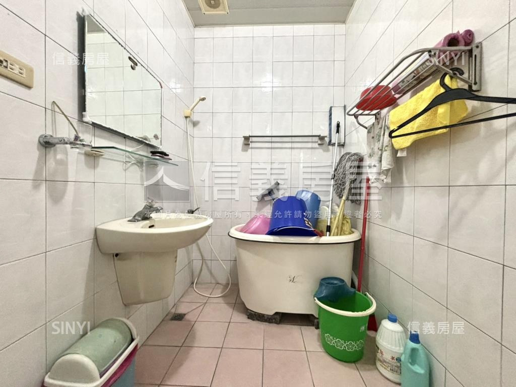 近美術館大地坪別墅房屋室內格局與周邊環境