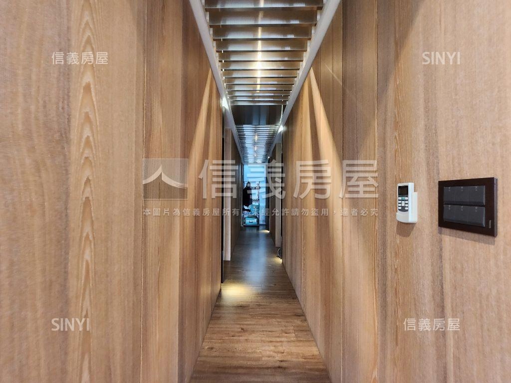 昭揚大器面公園雙車位房屋室內格局與周邊環境