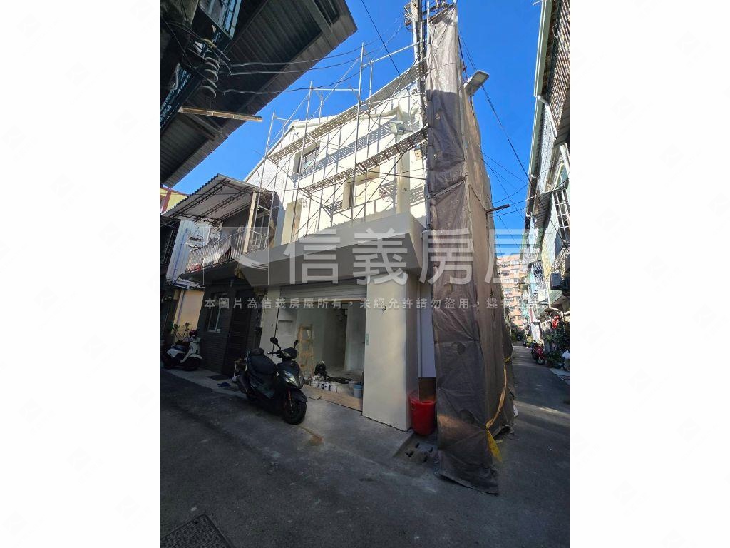 烏日活路透天●整理中可看房屋室內格局與周邊環境