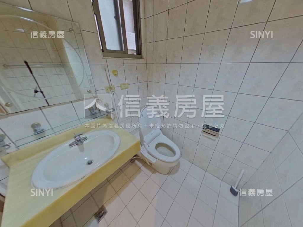 文教科技。高爾夫房屋室內格局與周邊環境
