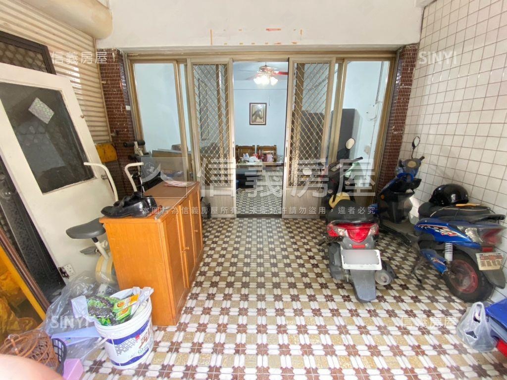 宜欣活路孝親美透天房屋室內格局與周邊環境