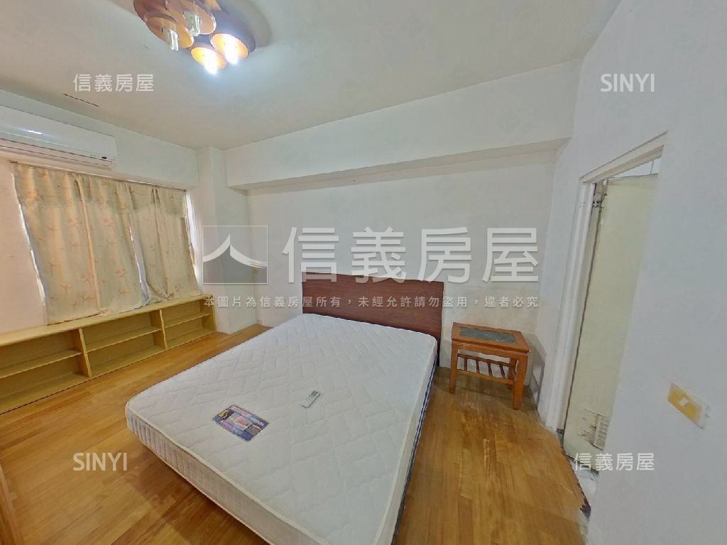 南興巨鑽３房平車房屋室內格局與周邊環境