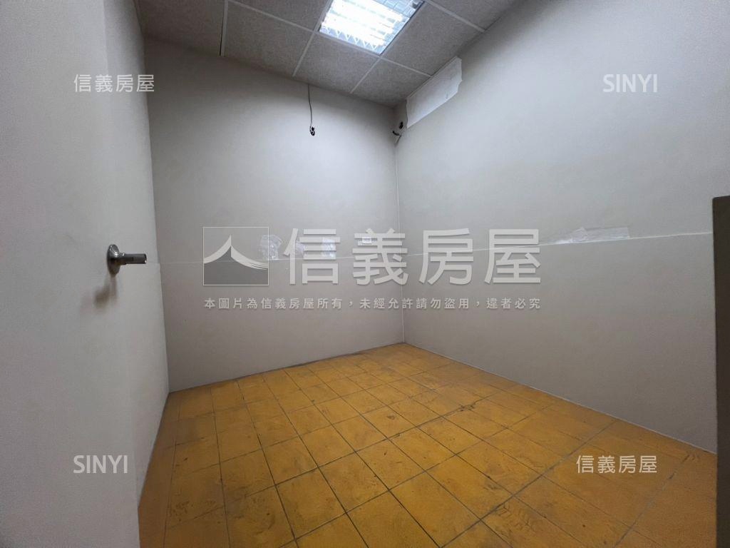 中正路上前路後巷大透店房屋室內格局與周邊環境
