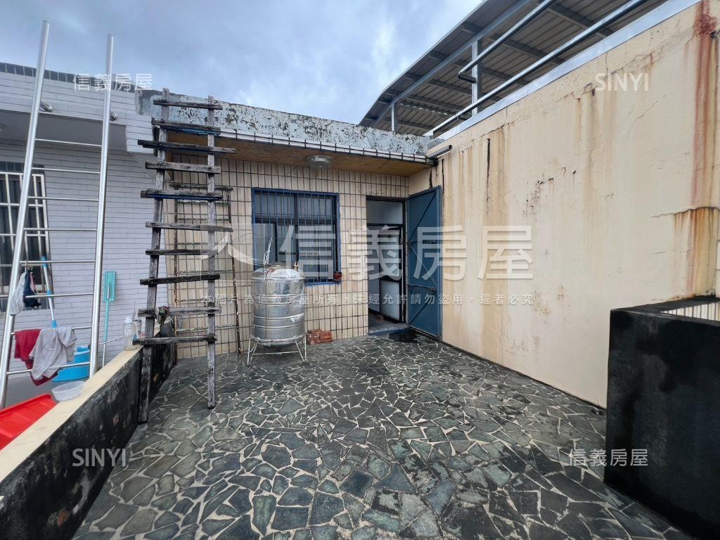 中正路上前路後巷大透店房屋室內格局與周邊環境