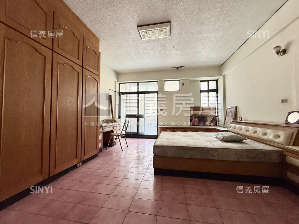 金華商圈車庫透天房屋室內格局與周邊環境