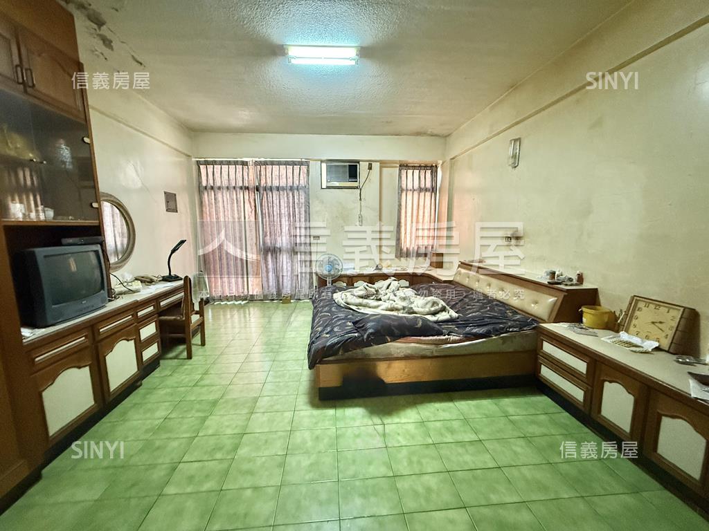 金華商圈車庫透天房屋室內格局與周邊環境