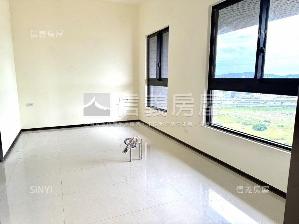 很美！亞昕淳白景觀三房房屋室內格局與周邊環境