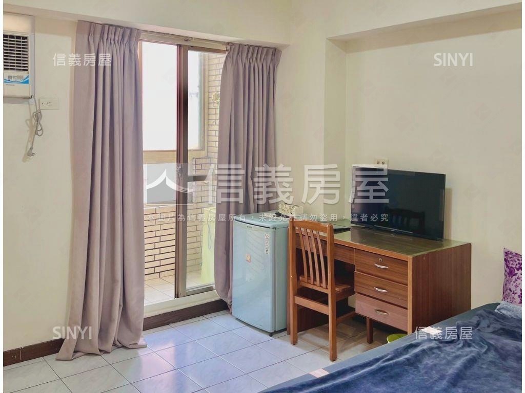 ★近水樓台可看方正套房房屋室內格局與周邊環境