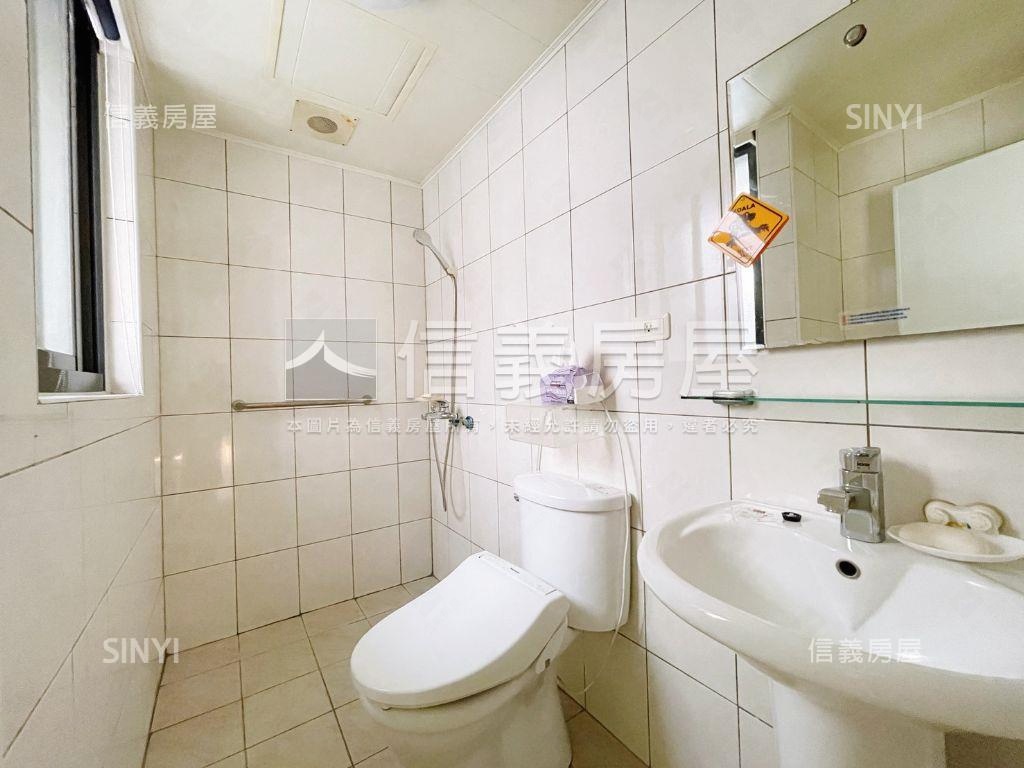 專任崇德仁美學區雙車別墅房屋室內格局與周邊環境