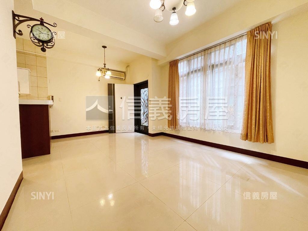 專任崇德仁美學區雙車別墅房屋室內格局與周邊環境