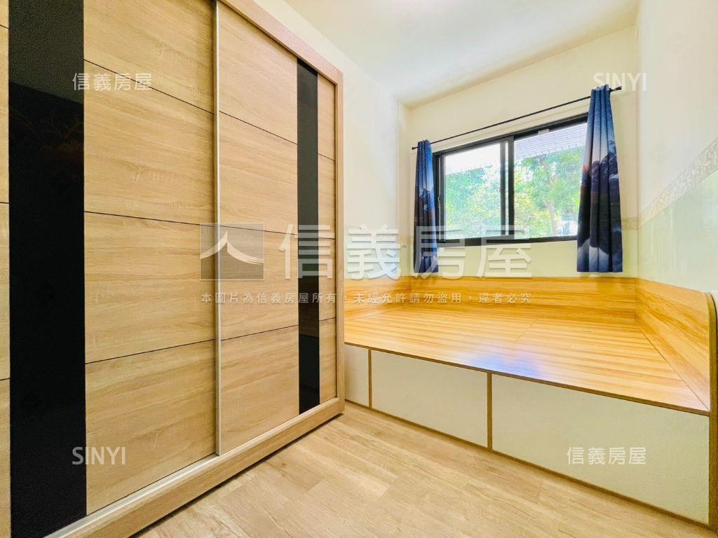 豪邸六年屋通透２房含車位房屋室內格局與周邊環境