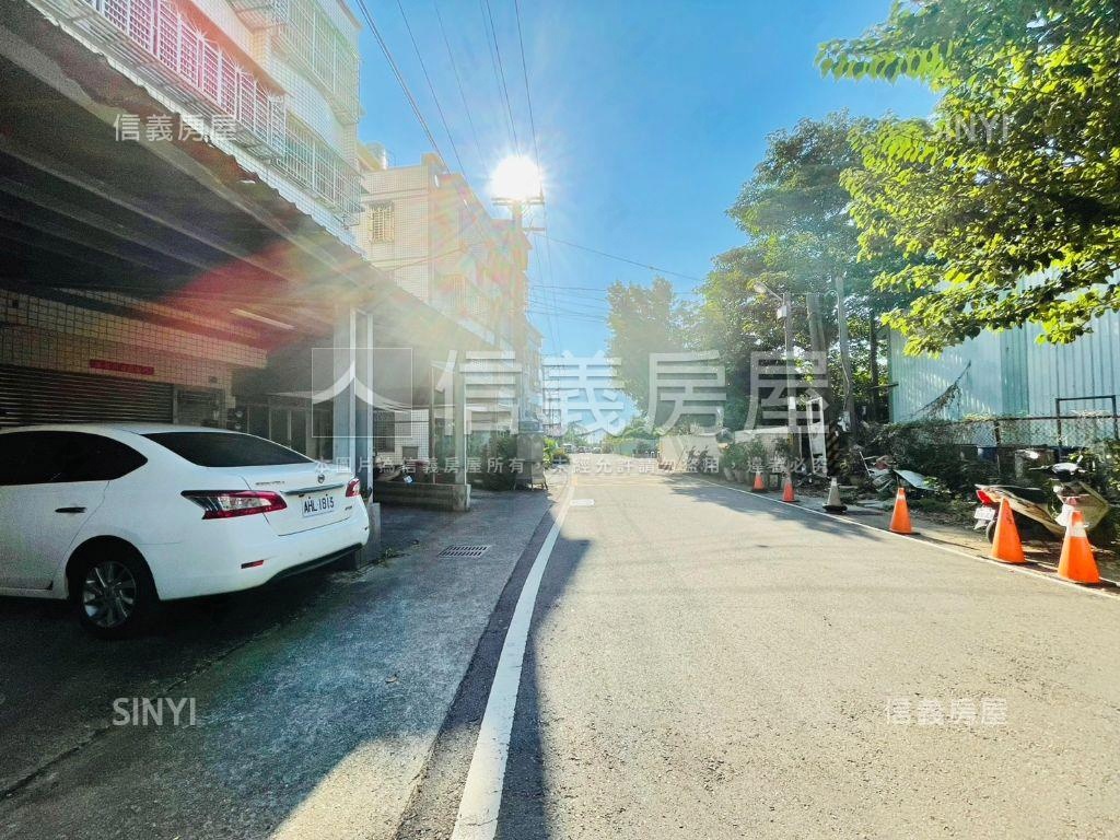 豪邸六年屋通透２房含車位房屋室內格局與周邊環境
