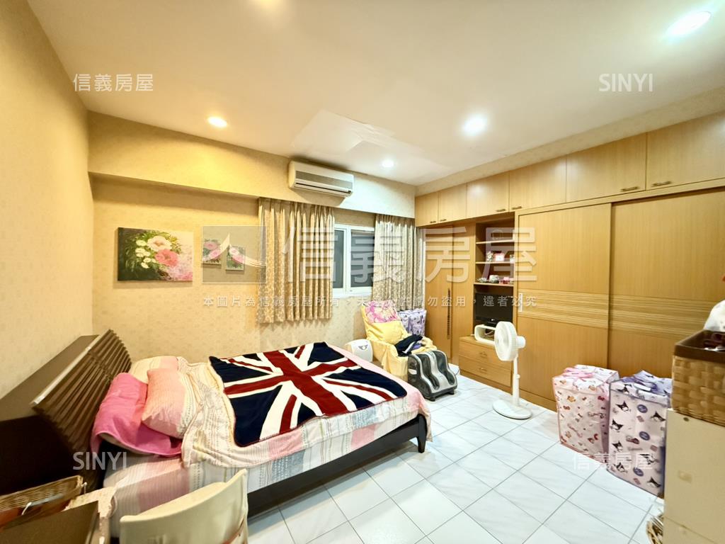 市中心近捷運成家典雅美宅房屋室內格局與周邊環境