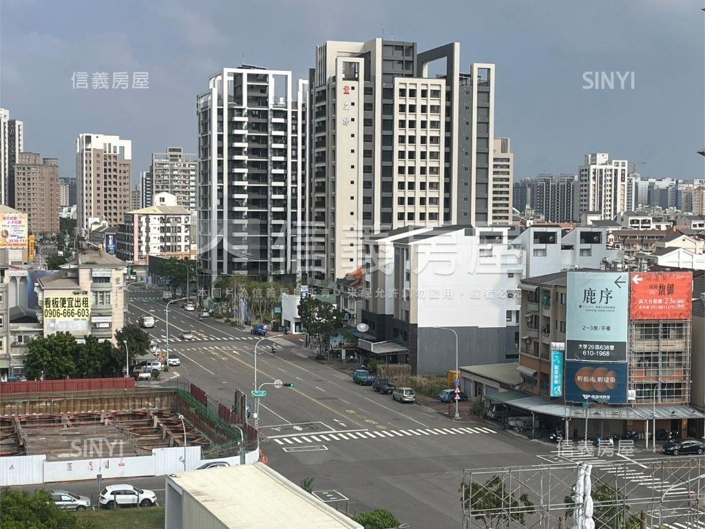 楠梓藍田路上清靜豪邸平車房屋室內格局與周邊環境
