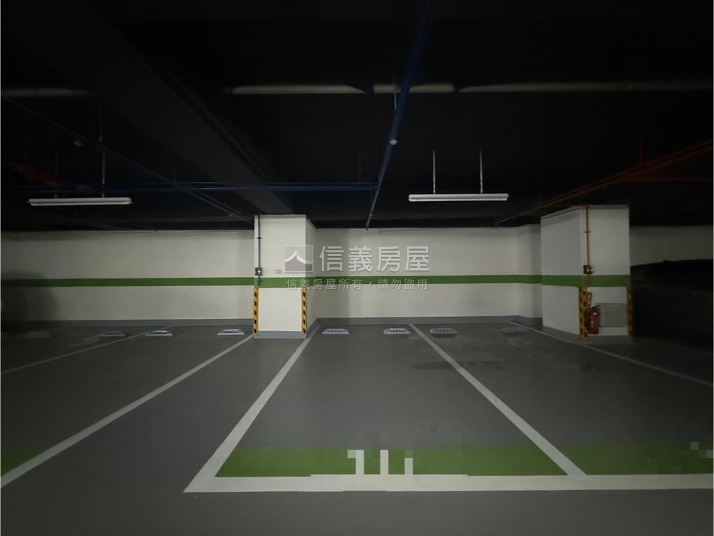 重劃區近未來捷運二房平車房屋室內格局與周邊環境