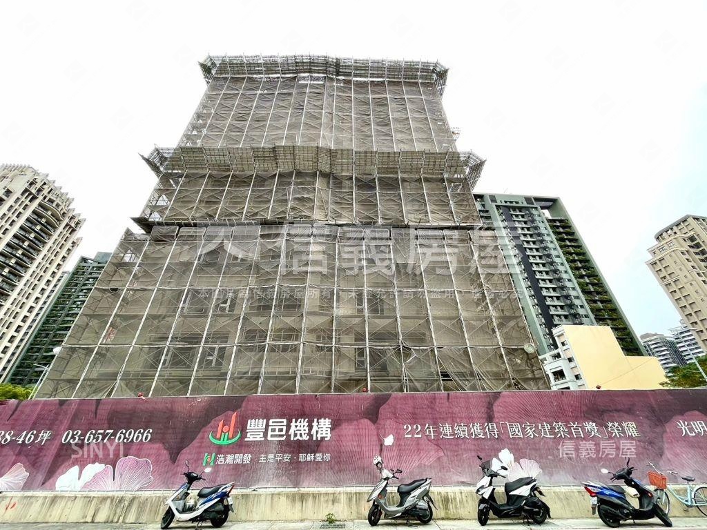 浩瀚寬郁三房Ｂ－６Ｆ房屋室內格局與周邊環境