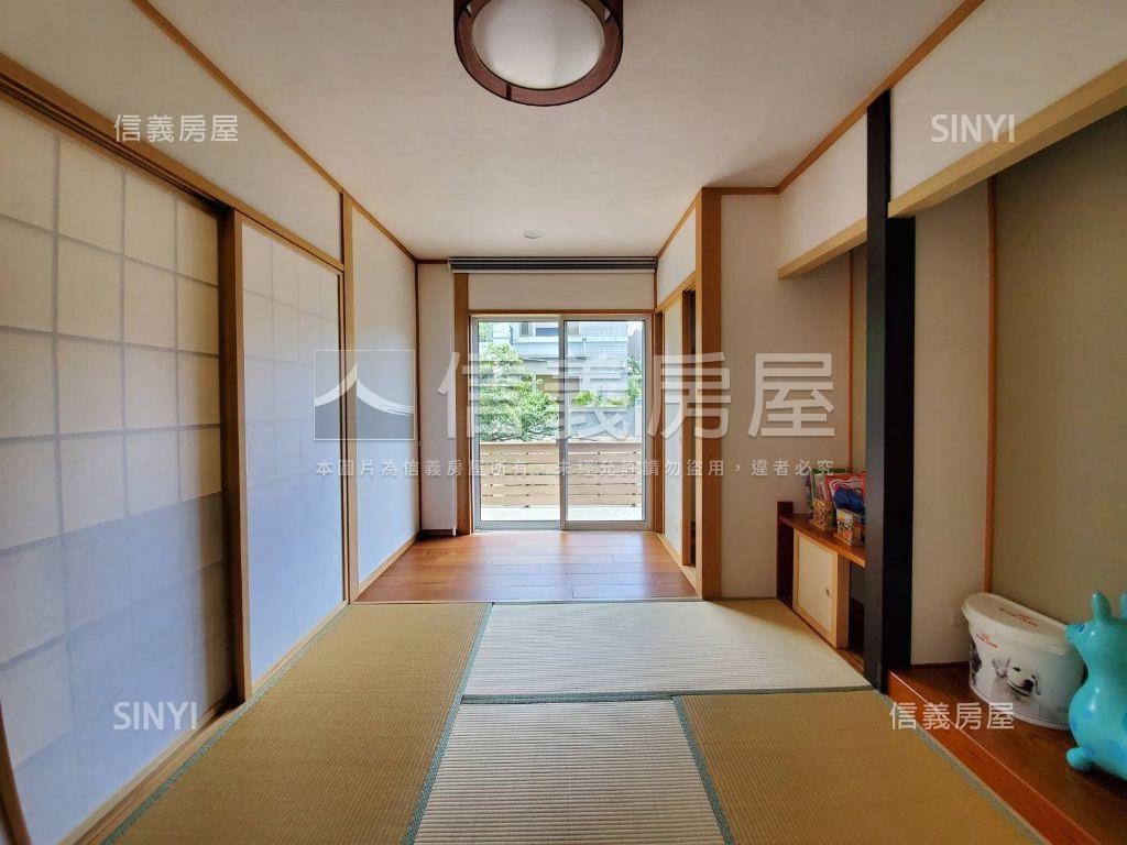 萊茵日式木構別墅城堡房屋室內格局與周邊環境