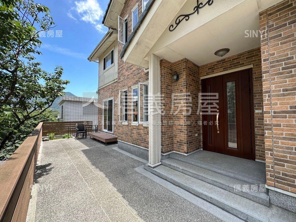 萊茵日式木構別墅城堡房屋室內格局與周邊環境