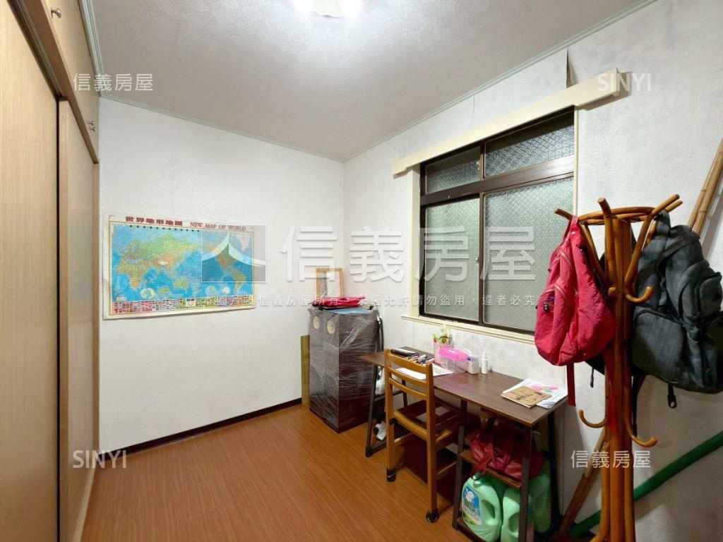 伯爵村方正美三房房屋室內格局與周邊環境