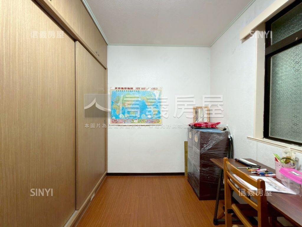 伯爵村方正美三房房屋室內格局與周邊環境