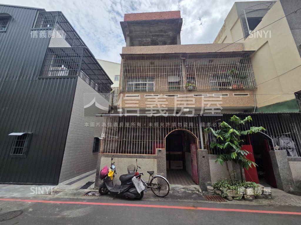 近橋頭糖廠傳統透天房屋室內格局與周邊環境