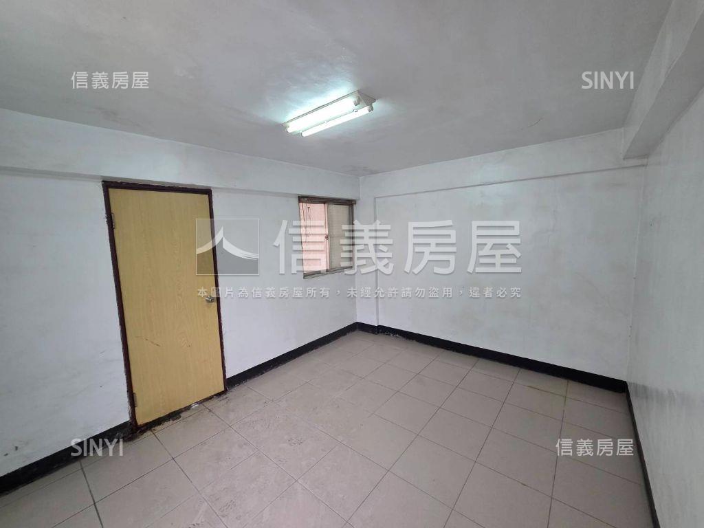 近橋頭糖廠傳統透天房屋室內格局與周邊環境