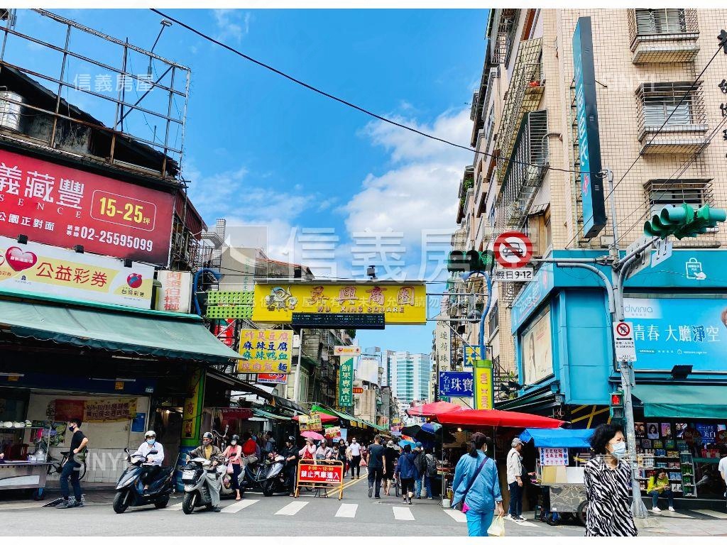 象山口爺爺建築的避風港房屋室內格局與周邊環境